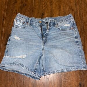 American Eagle Boyfriend Shorts